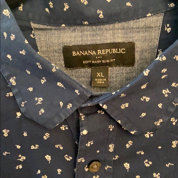 Banana Republic men’s button up dress shirt - Picture 2 of 3